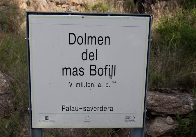 Cartell: Dolmen del mas Bofill 1de4