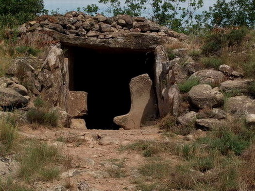 Dolmen serrat del Moro