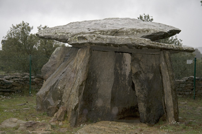 Dolmen La Creu d' en Cobertella 2de4