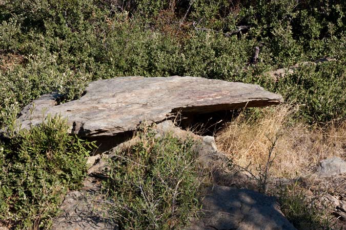 Dolmen Mores Altes I 2de3