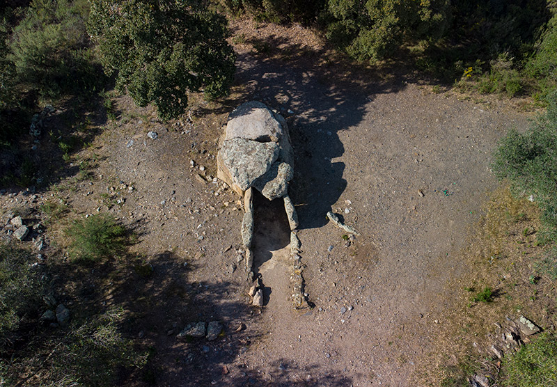 Dolmen : La Cabana Arqueta.