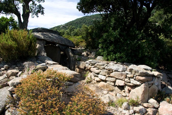 Sepulcre de corredor La Font del Roure 2de8