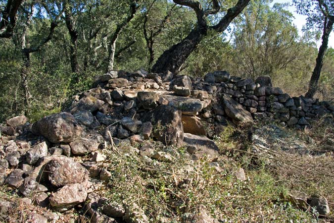 Dolmen Mirgoler 2de2