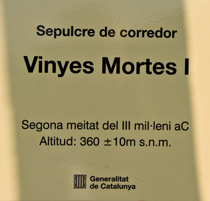 Cartell: Dolmen Vinyes Mortes I. 1de4