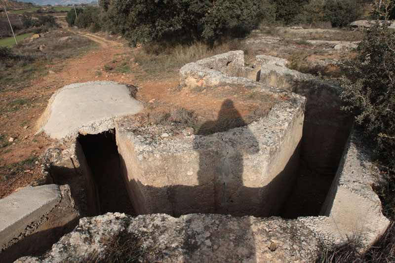 Trinxera Franquista del Tossal. Front del Segre.