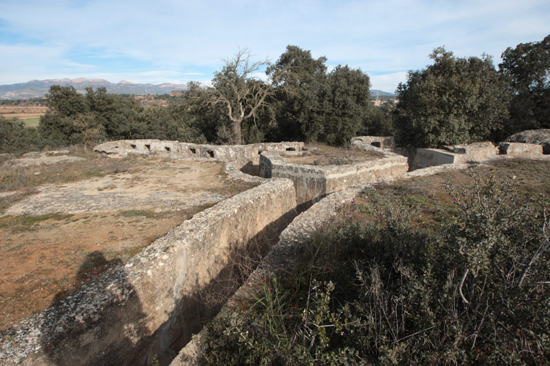 Trinxera Franquista del Tossal.  Front del Segre.