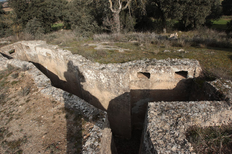 Trinxera Franquista del Tossal. Front del Segre.