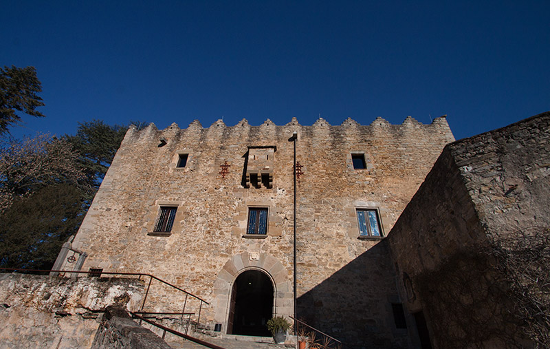 Passejant pel castell de Montesquiu