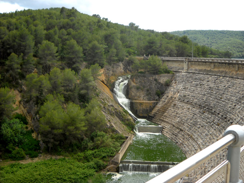 Castell de Castellet,i pantá de Foix 10 de 10