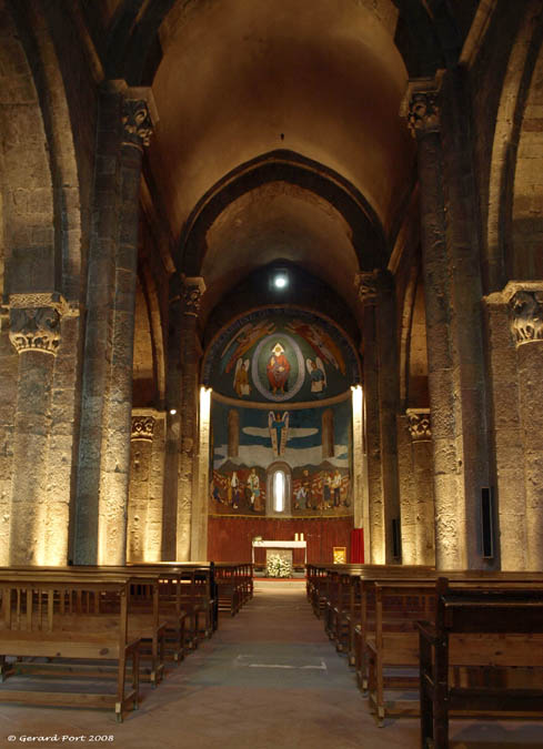 Monestir de Sant Joan les Fonts