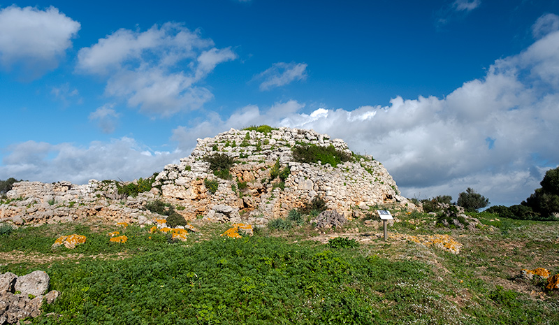 Poblat talaiòtic de So na Caçana