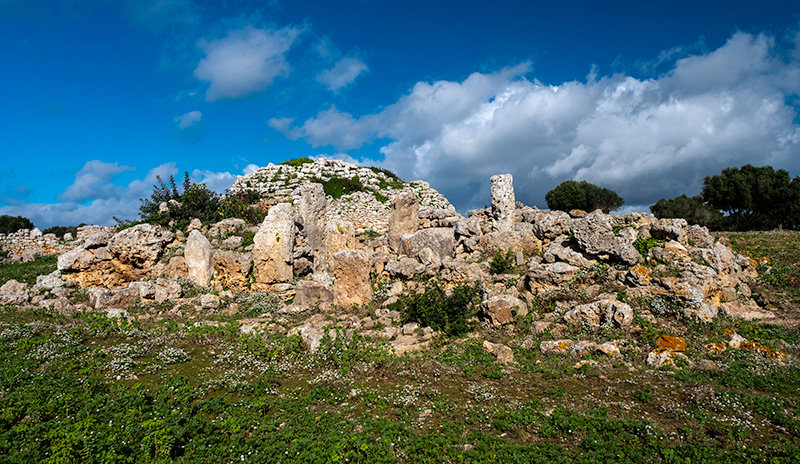 Poblat talaiòtic de So na Caçana