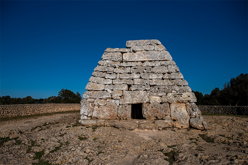 Naveta des Tudons