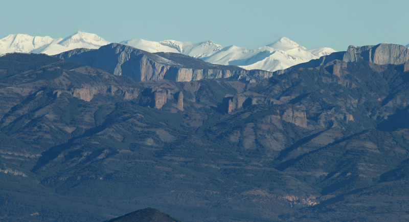 Vistes del pirineu des del coll de Comiols.