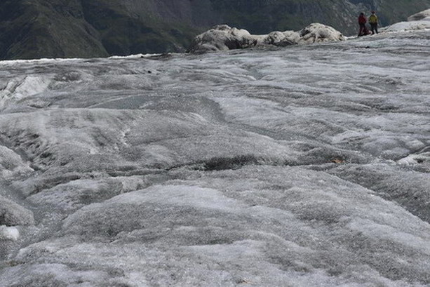 Vignemale Glacier d'Ossue 3/10