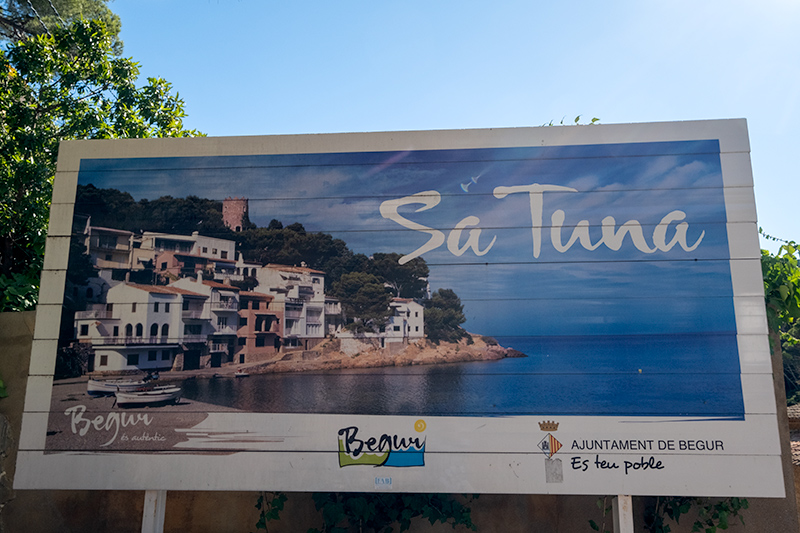 Cartell indicatiu:  sa Tuna