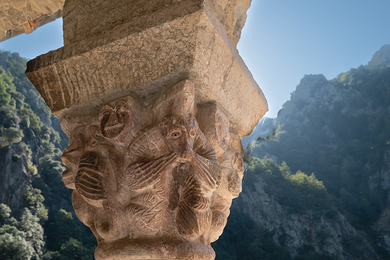 Abadía de San Martín del Canigó