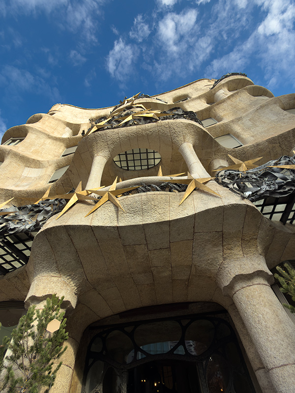 Passejant per "La Pedrera", casa Millà.