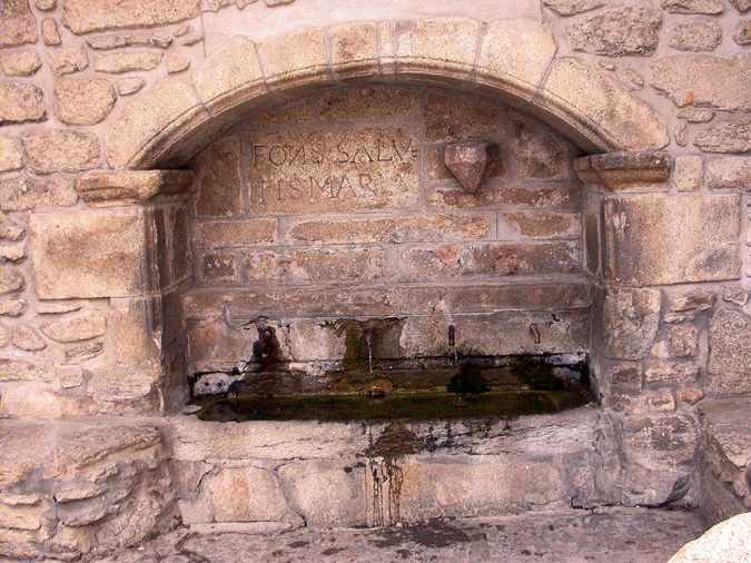 Font de l'Ermitage, Fomtromeu, Alta Cerdanya