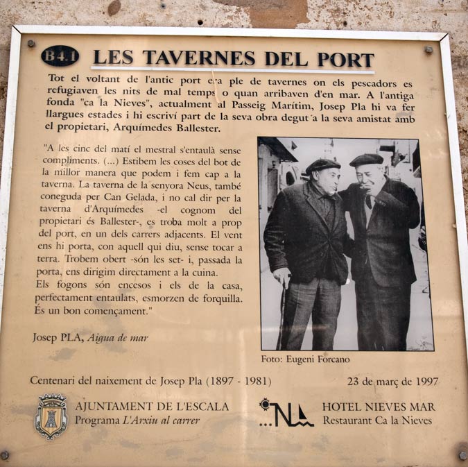 Les Tavernes