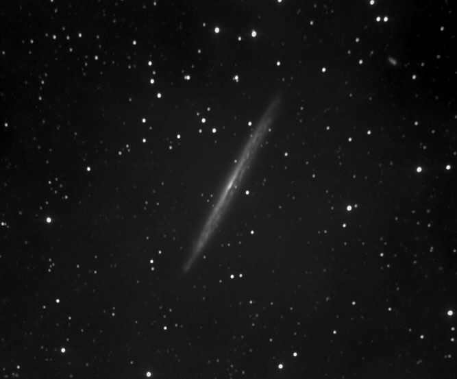 Galàxia espiral NGC5907 re-processada