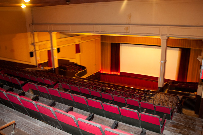 Interior cinema