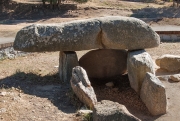 Dolmen de Can Boquet o roca d'en Toni