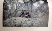 La Cova d'en Dayna, dolmen y galería con cromlech, de Romany de la Selva