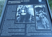 Cartells informatius sobre la guerra civil.