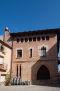 Casa Raspall. (Antiga Can Mayol de la Plaça)