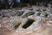 Tombes de nens S. X-XII, Pla dels Albats, Olérdola