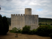 Castell de Castellet,i pantá de Foix 3 de 10