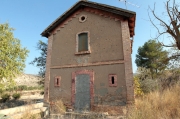 Caseta de guarda amb Impactes de bales, Faió.