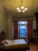 Passejant per "La Pedrera" i/o casa Millà.