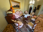 Passejant per "La Pedrera" i/o casa Millà.